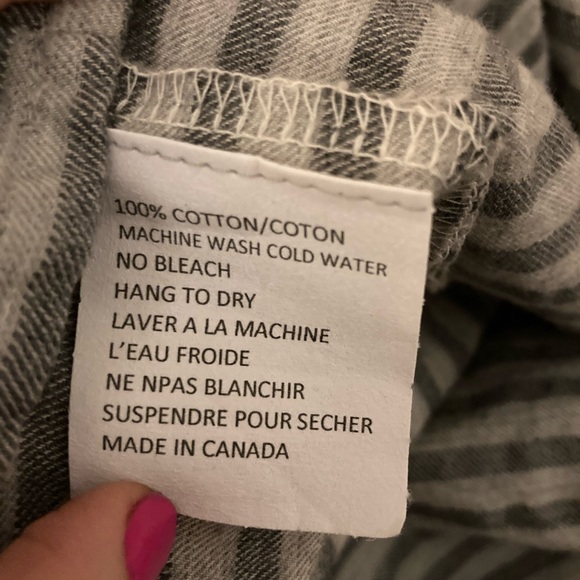 100% cotton shift dress, made in Victoria, Canada from Oxford, Victoria - Picture 7 of 8